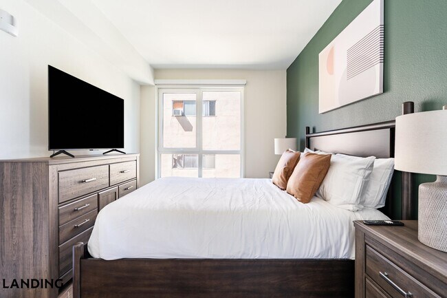 549 S Harvard Blvd Unit 307