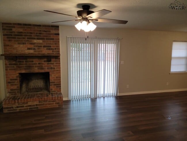 Photo - 4311 Wrangler Dr