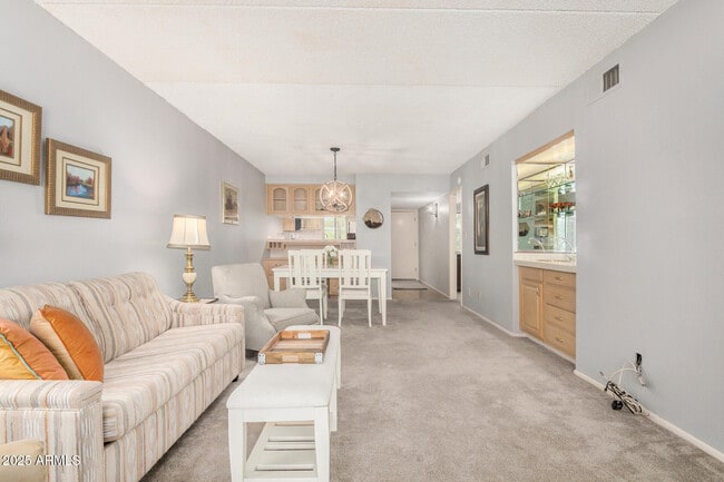 Photo - 13607 N Hamilton Dr Unit A18