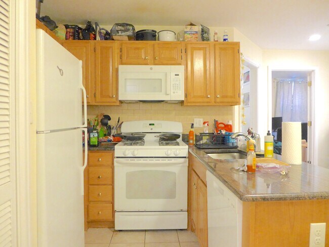 75 Westland Ave