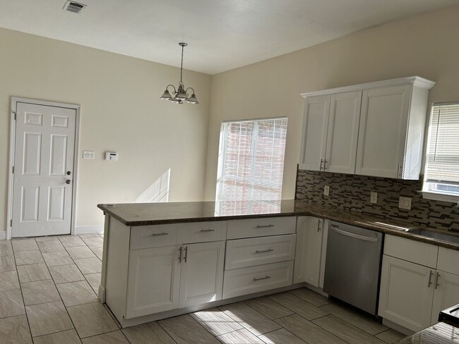 Photo - 23983 Terrace Ave