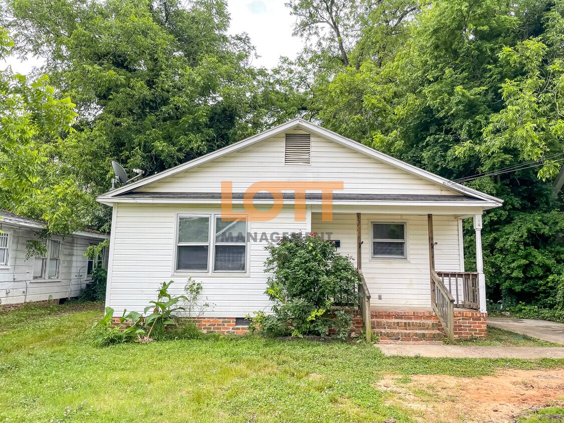 Photo - 14 Briggs Ave (Greenville, SC)