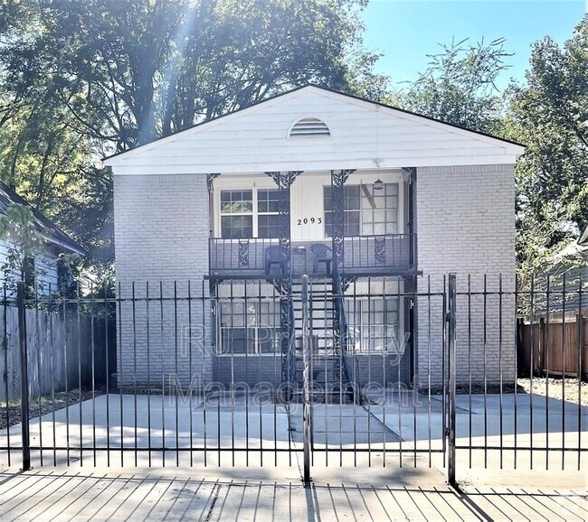 Building Photo - 2093 Jefferson Ave Rental