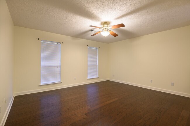 Photo - Ridgewood Court Home