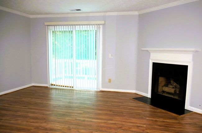 Photo - 6466 Marbut Rd