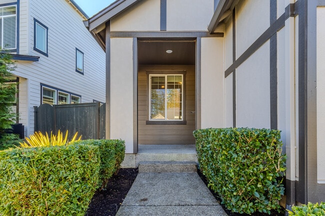 Photo - 6280 SE Genrosa St