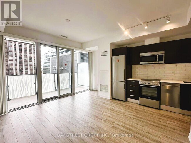 Photo - 42 Charles St E Unit 1108
