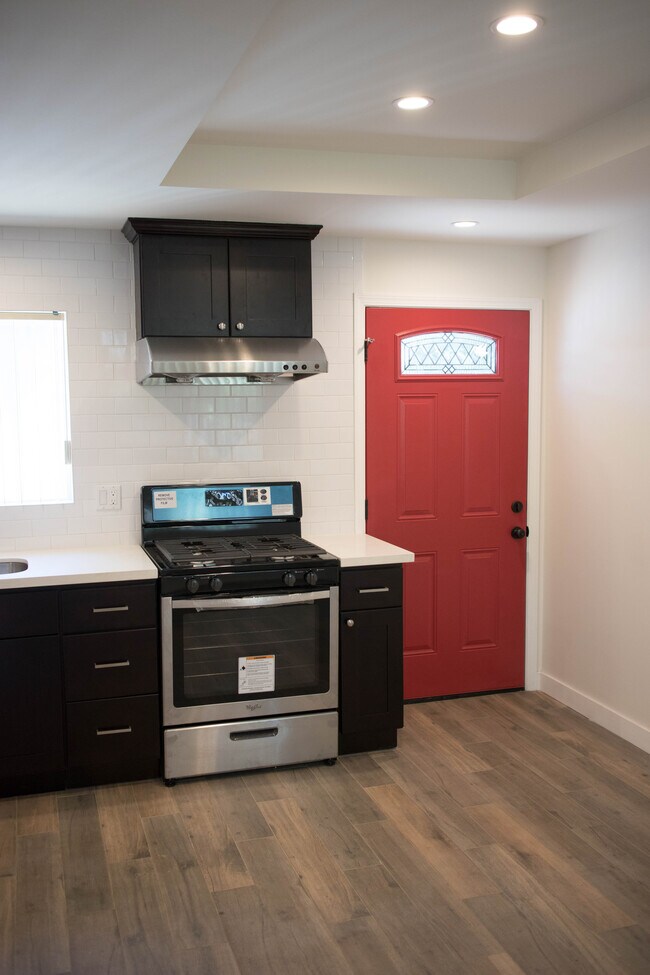 Photo - 131 N Vega St