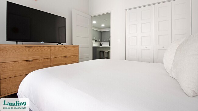 Photo - 1014 Spruce St Unit 236