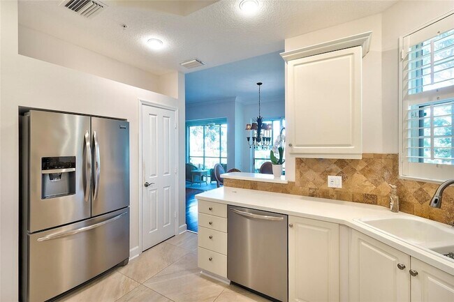 Photo - 5264 Bouchard Cir Unit 102