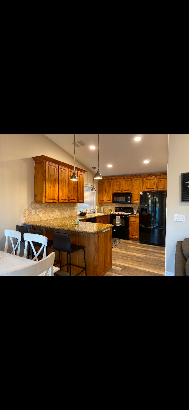 Photo - 1775 Brookview Dr