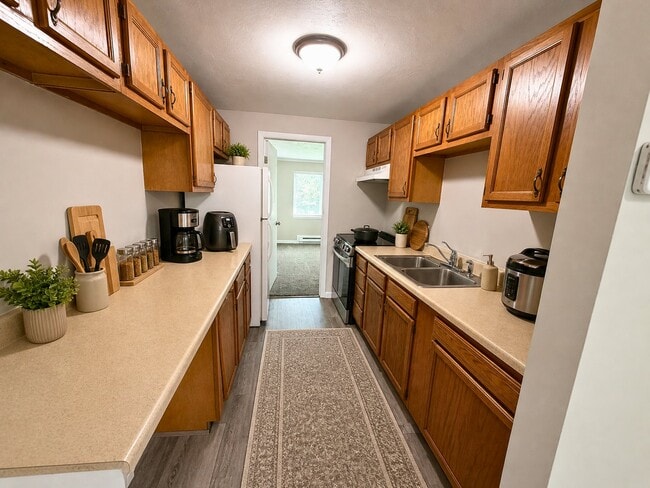 Photo - 1044 Brittain Rd Unit 1050