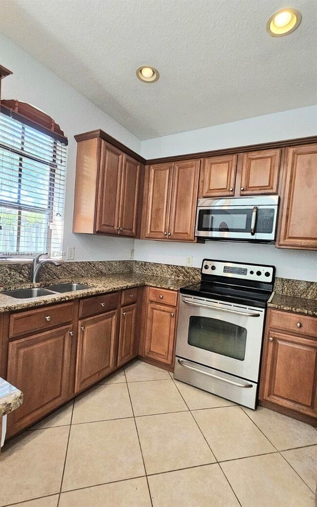 Photo - 3252 NW 103rd Pl