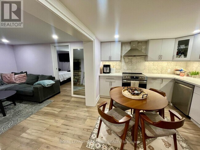 Photo - 4 Windust Gate