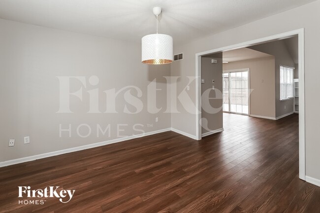 Photo - 8509 N McDonald Ave