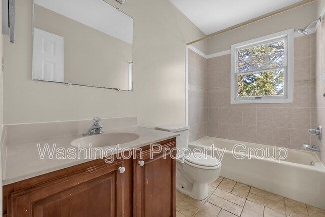 Photo - 5602 Grouper Ct