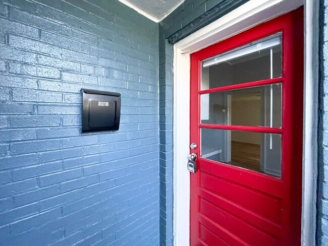 Photo - 801 Calhoun St