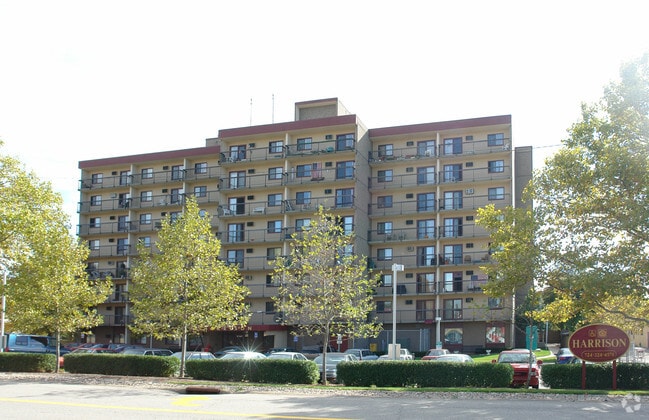 Photo - Harrison High Rise Apartments