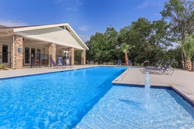 Photo - 4100 N Parkdale Ln