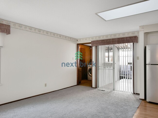 Photo - 3 Bedroom 2 bathroom Home for Rent!