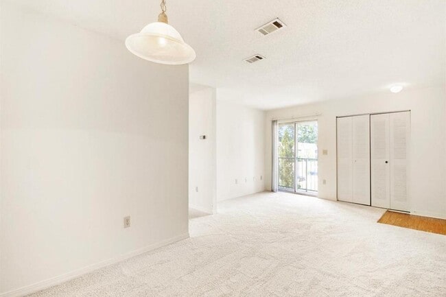 Photo - Ashton at Richmond Hill