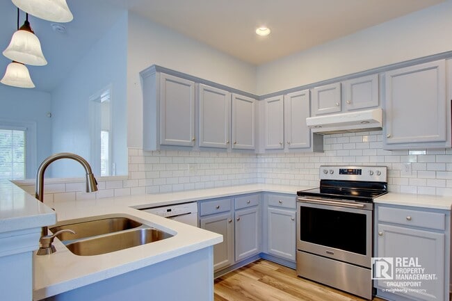 Photo - Johns Island Rental | Screened Porch & Pond Views