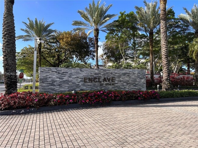 Building Photo - 4580 NW 107th Ave Unit 203-13