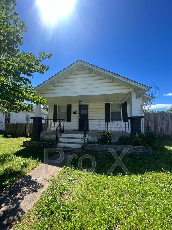 Photo - 120 S Patterson Ave