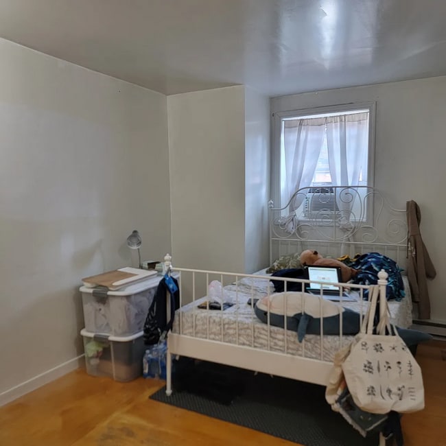 Photo - 929 W Grace St Unit second floor #2