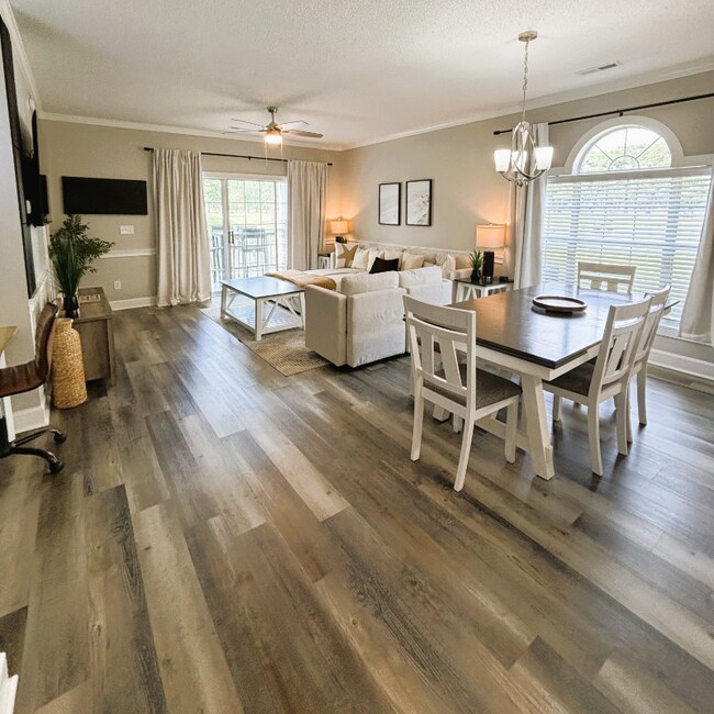 Photo - 4713 Wild Iris Dr Unidad 104