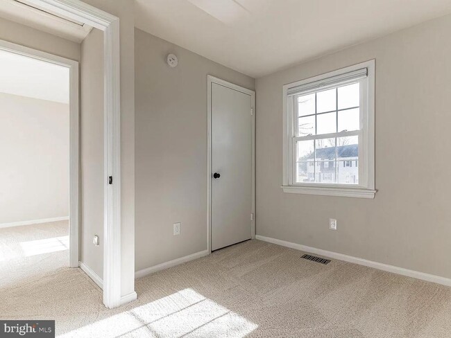 Photo - 6542 Birchleigh Way Townhome