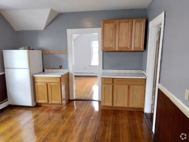 Building Photo - 71 Felix St Unit 3 Rental