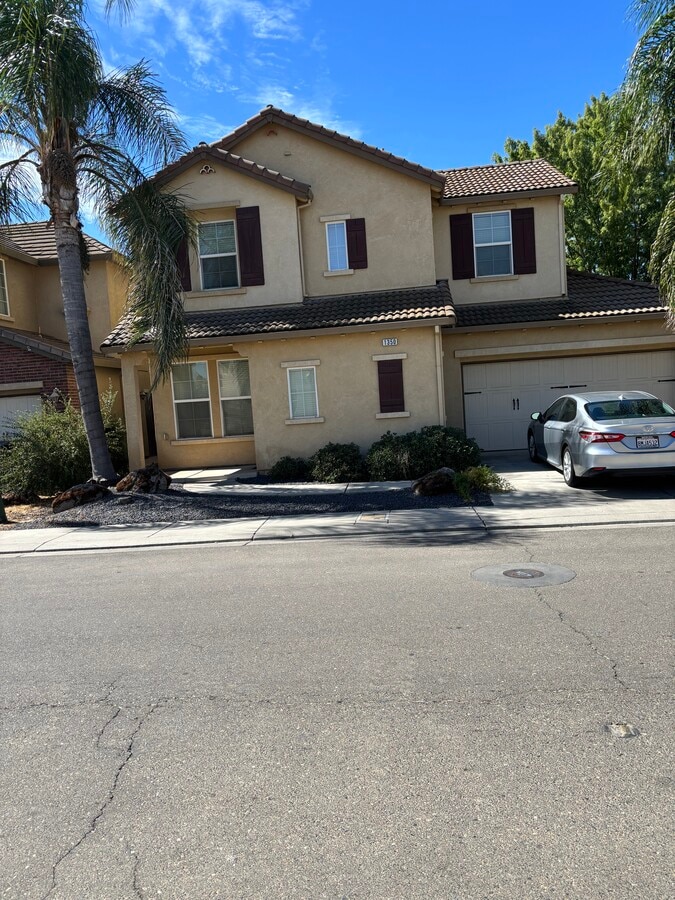 Photo - 1350 Belmont Dr