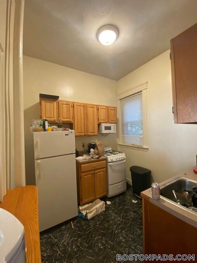 Photo - 124 Peterborough St Apartment Unit 4