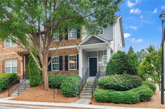 Building Photo - 5227 Whiteoak Ave