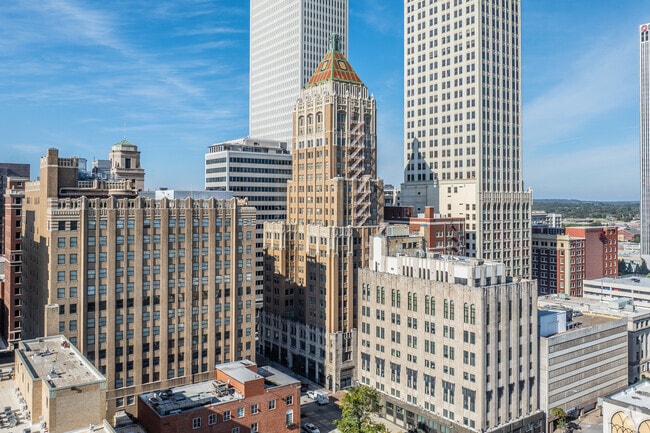 Building Photo - Philtower Lofts
