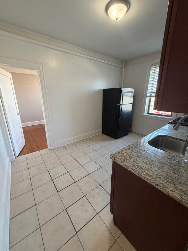 Photo - 368 Broadway Unit 33