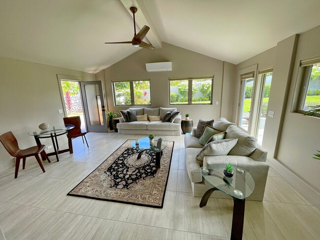 672 Mililani Pl