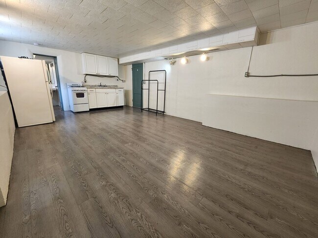 Photo - 1304 N Main St Unidad 1B