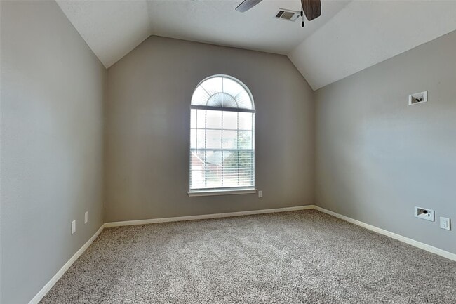 Building Photo - 1406 Chesterpoint Dr