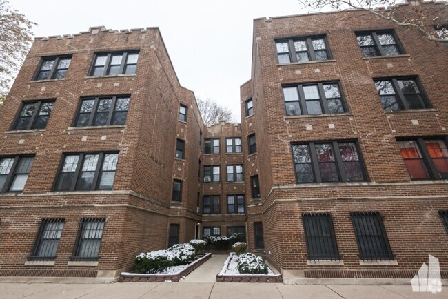 Building Photo - 1424 W Byron St Unit #3 Rental