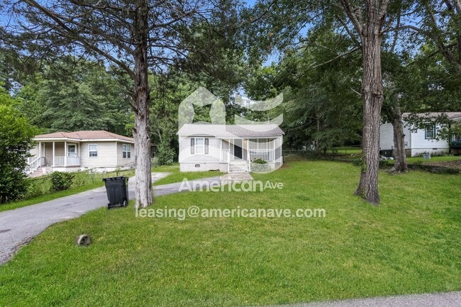 Building Photo - 7728 Aurora Dr