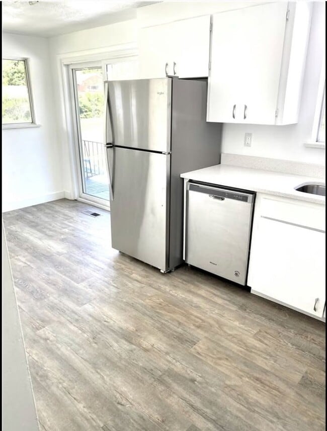 Photo - RES_CARMEL INSTITUTE LLC_1152 Unit 1154