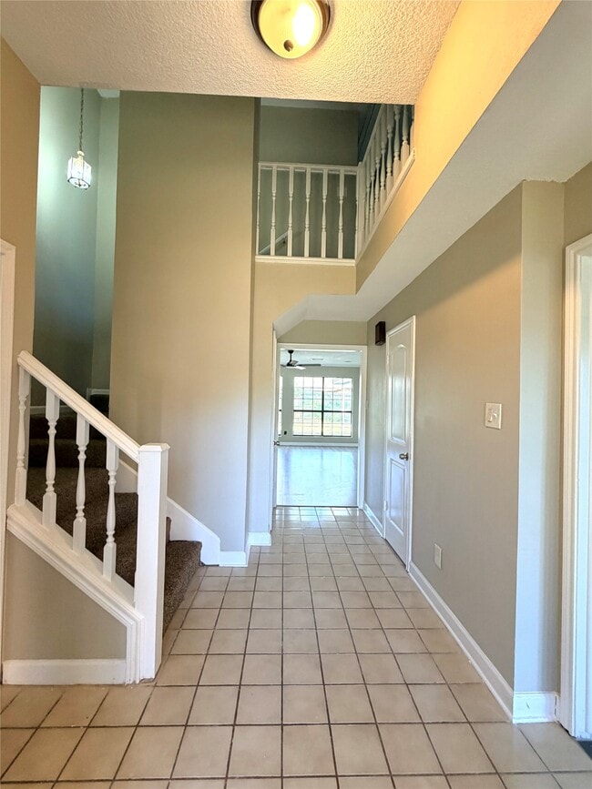 Photo - 3800 September Dr