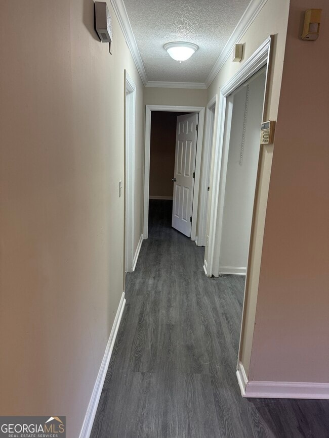 Photo - 888 Timbercrest Ct