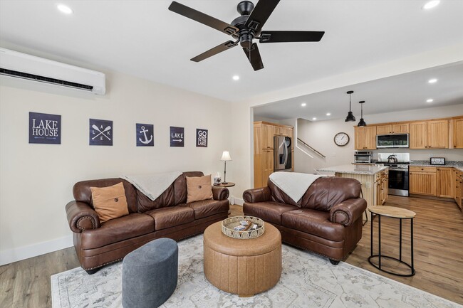 Photo - 3 Tanglewood Shores Rd