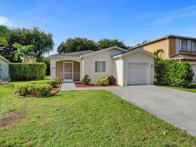 Photo - 1245 SW 46th Way