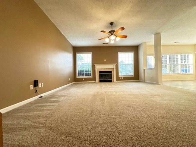 Photo - 2429 Gooseberry Cir