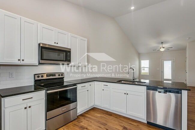 Photo - 12868-12868 W Wheatland Ct Unit 12866 W. Wheatland St.