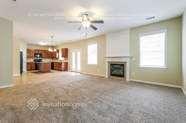 Photo - 522 Waterfall Dr